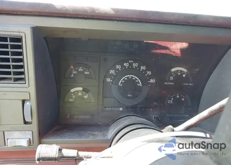 1990 Chevrolet Gmt-400 K2500 из США, поврежденный, VIN 2GCFK29K3L1245629